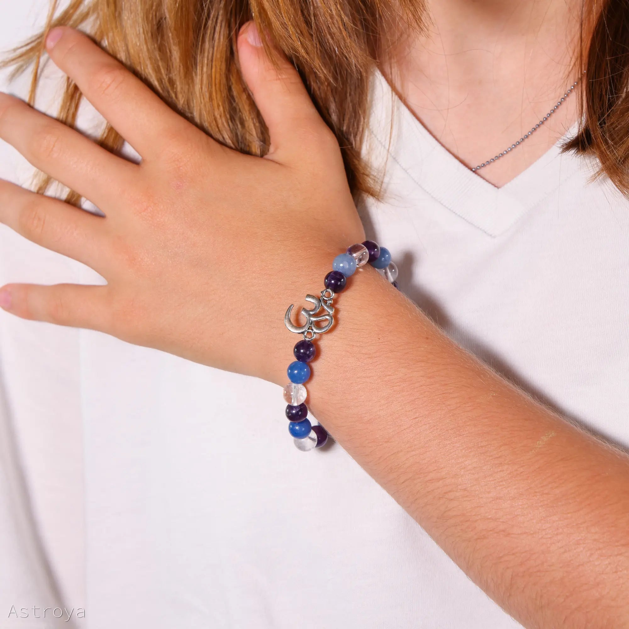 Bracelet en Améthyste, Aventurine et Cristal de Roche | charm Om